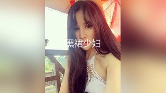 大神潜入商场女厕偷拍多位年轻美女店员 (6)