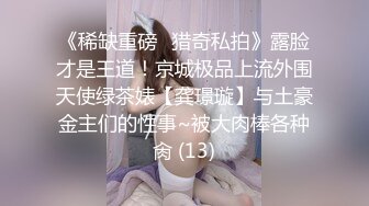 吴老师指导大四学妹拍摄