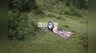  气质型男战女神，姿势高难度花样百出争抢着换着吃屌，打奶炮，靠着床头侧入啪啪，高难度刺激淫乱