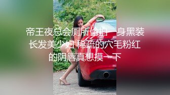 帅小伙约操极品蓝裙美腿靓女，主动过来摸屌，骑在身上摸屁股调情，黑丝翘臀69姿势舔屌，操的床一直晃动浪叫呻吟