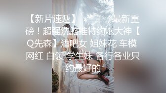 脸蛋不错骚御姐，继续再来一炮，扶着大屁股后入，骑乘操的嗯嗯叫